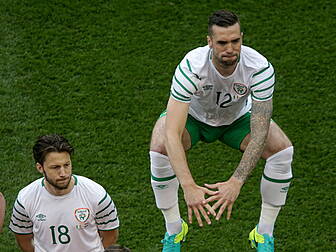 Shane Duffy and Harry Arter ca...